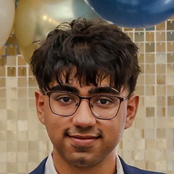 Aryan Chandra headshot