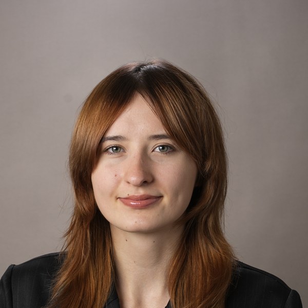 Isabella headshot